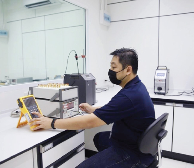 Dixell Asia Calibration Lab